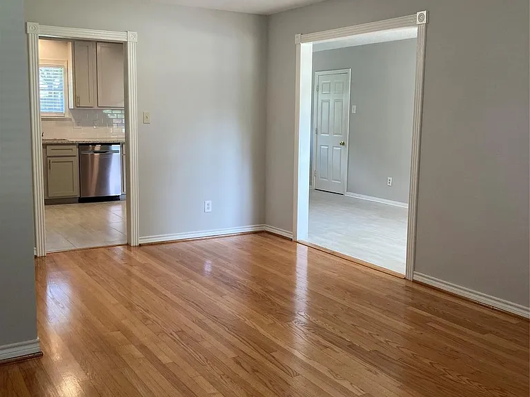 1605 Lamonte Ln — Photo 4