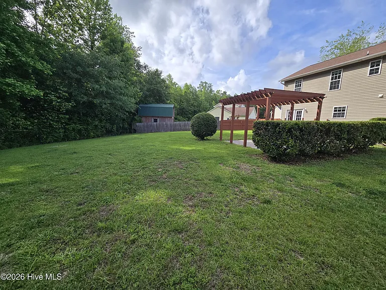 305 Cabin Cir — Photo 25