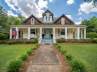 500 Cleveland St, Headland, AL 36345