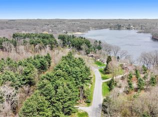 Davis Ln, Dowagiac, MI 49047