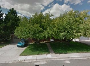 5106 Hilltop Ave, Cheyenne, WY 82009