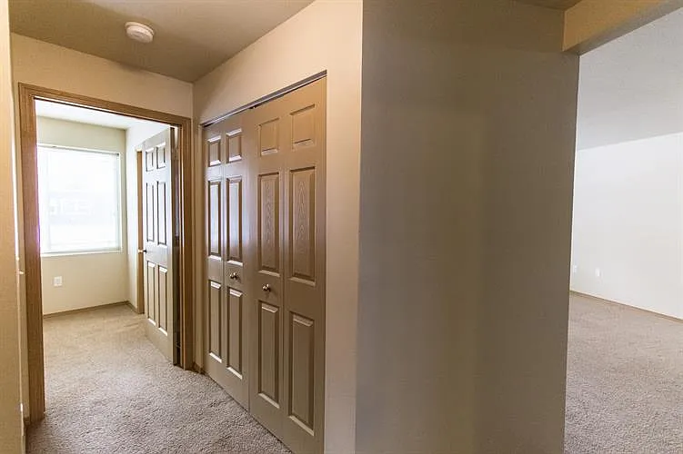 Tyson Vance Apartments — Photo 16