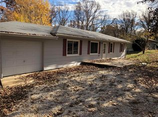 15380 Hargis Ct, Rolla, MO 65401