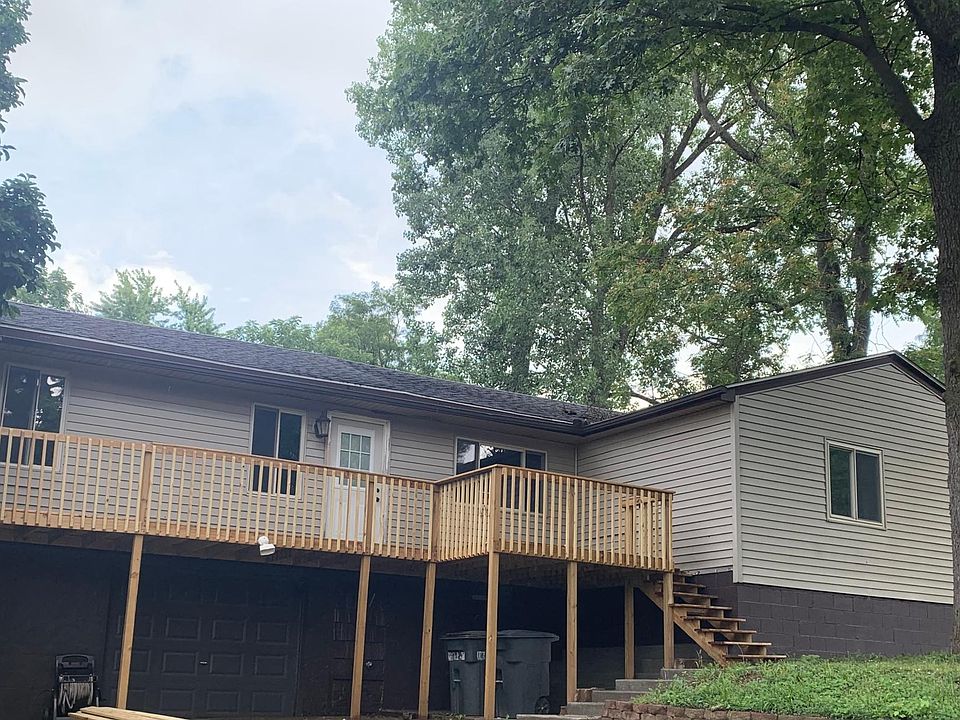 1st image of 2740 Prospect Ave