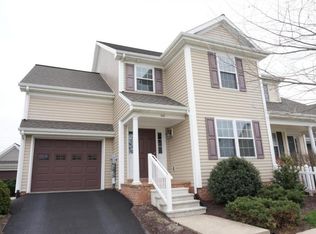 708 Wallingford Rd, Lititz, PA 17543