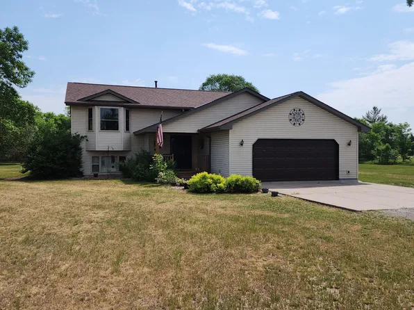 22031 Saint Francis Blvd, Anoka, MN 55303