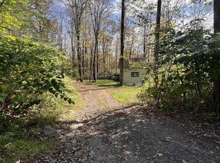 42 Pleasant View Dr, Pleasant Mount, PA 18453