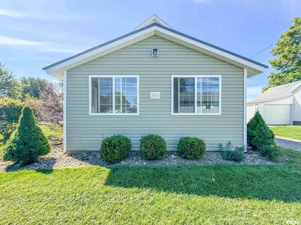 254 5th St, Dunfermline, IL 61520