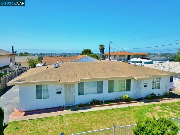 20897 Locust St, Hayward, CA 94541