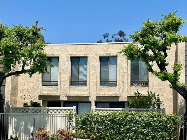 15031 Chatsworth St APT 22, Mission Hills, CA 91345