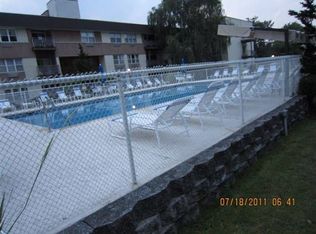 1111 River Rd #A2-A02, Edgewater, NJ 07020