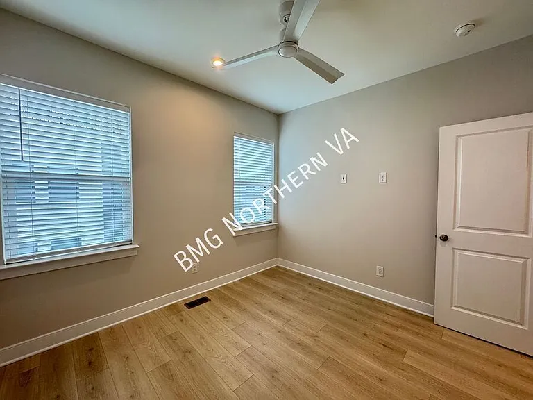 1021 S Taylor Ct — Photo 34