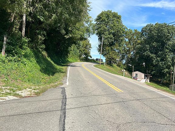 5th image of 2045 Adamsville Rd