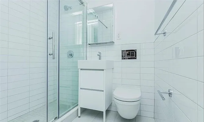 Rented by Compass | media 10