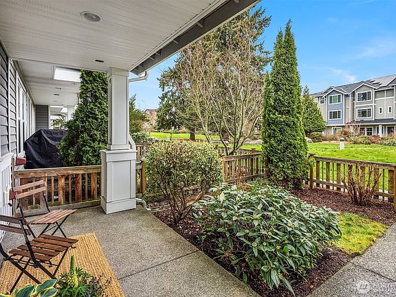 3rd image of 6592 High Point Drive SW