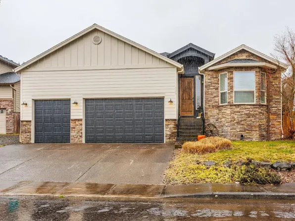 525 E 17th Cir, La Center, WA 98629