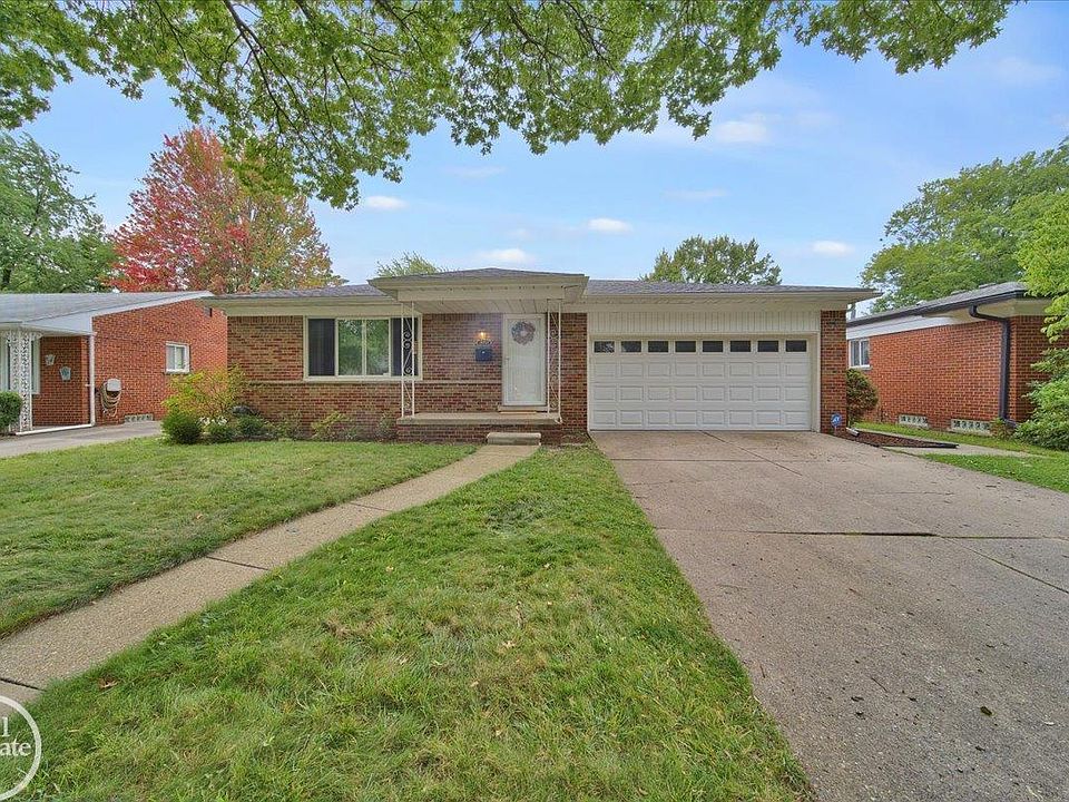 1st image of 25753 Loretta Ave