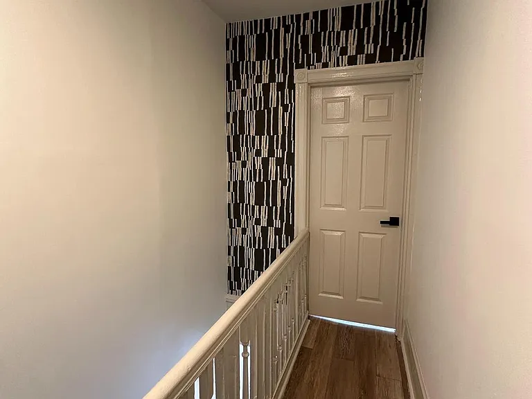 279 S Alden St — Photo 12