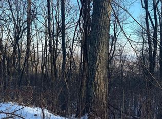 1607 Summit Dr, Haymarket, VA 20169