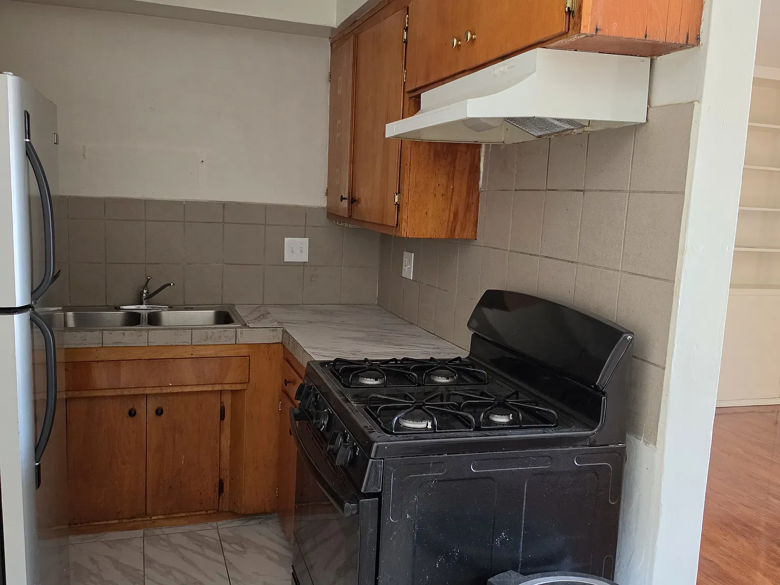 2 bed, $1,950 — Photo 3