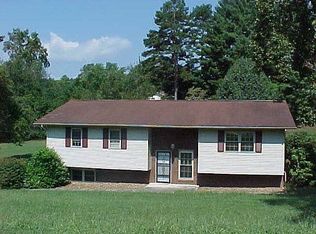 348 Bowman Bend Rd, Harriman, TN 37748