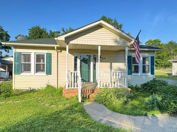 1230 Broadway St, Smith Mills, KY 42457