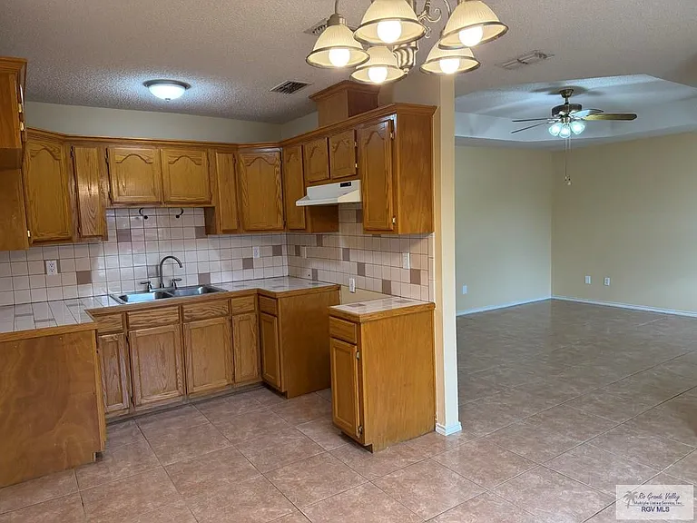 6283 Pecos River St — Photo 3