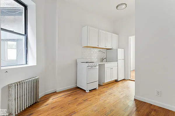 Rented by Brown Harris Stevens | media 11