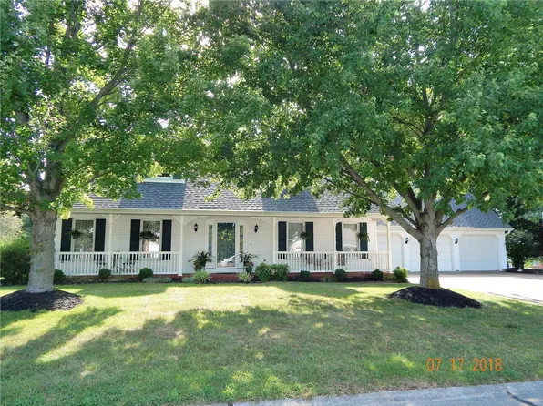1128 Raymond Dr, Red Bud, IL 62278