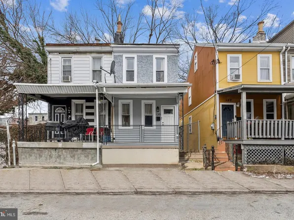 135 E Pleasant St, Philadelphia, PA 19119