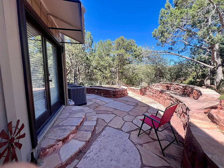 335 Foothills South Dr — Photo 20