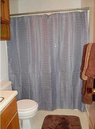 5th image of 225 Carmel Dr Unit 24