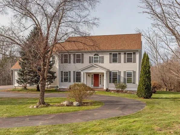 179 Highlands Drive, Williston, VT 05495