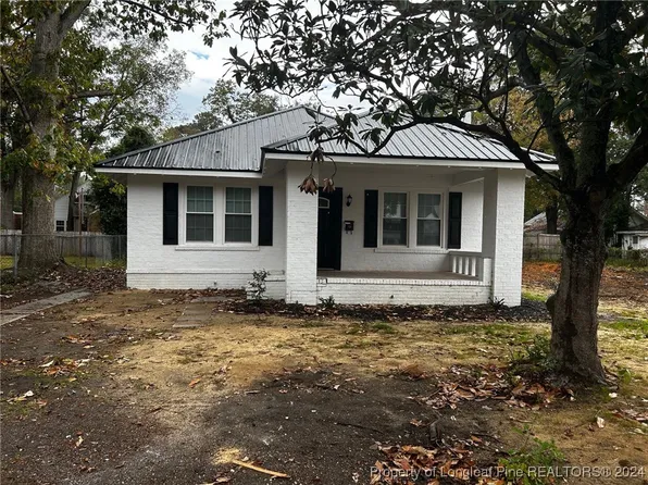 307 E 16th St, Lumberton, NC 28358