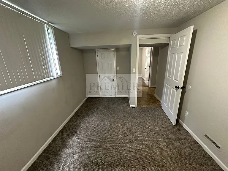 730 N Aztec Dr — Photo 18