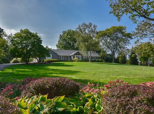 1500 Appleby Rd, Inverness, IL 60067