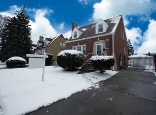 2409 S 16th Ave, Broadview, IL 60155