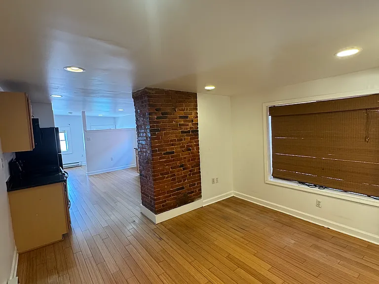 924 N Calvert St #3R — Photo 8