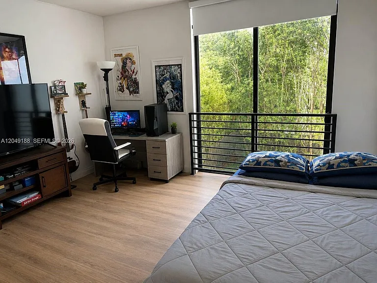 8631 Arboretum Ln — Photo 26