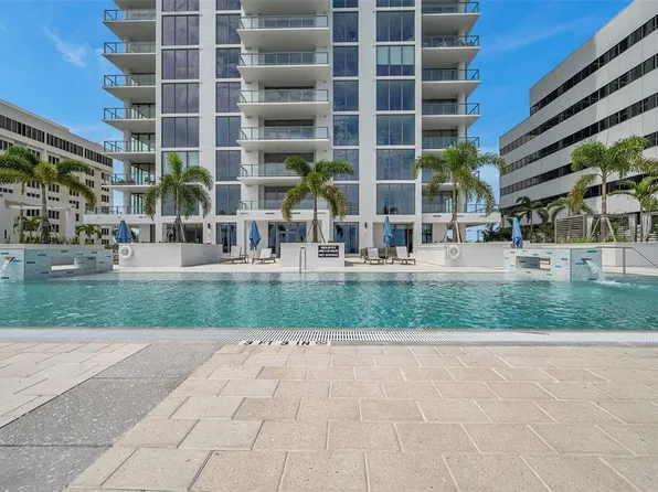301 1st St S #205, Saint Petersburg, FL 33701
