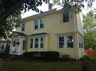 231 Manthorne Rd, West Roxbury, MA 02132