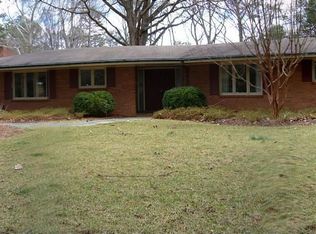 1411 Whittle Rd, Martinsville, VA 24112