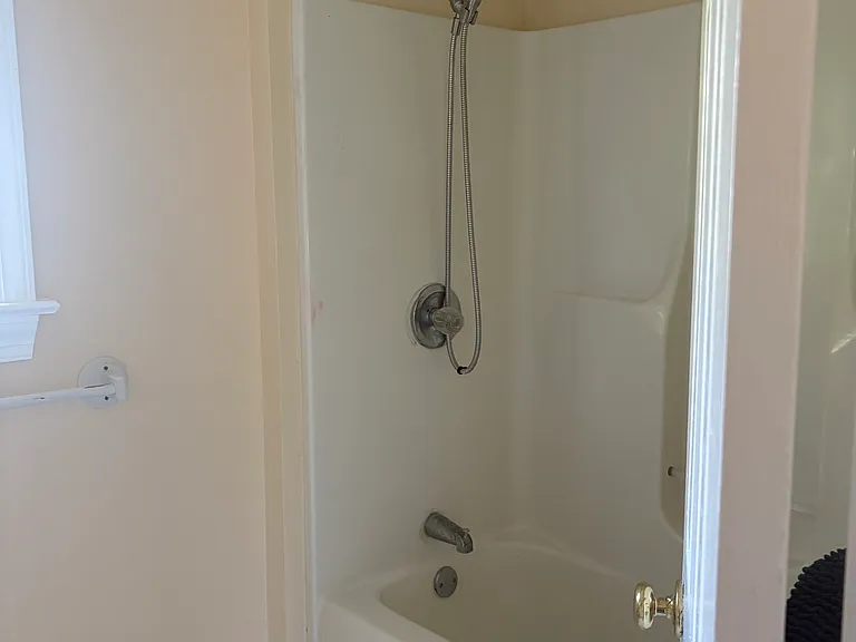 317 Syms St — Photo 14