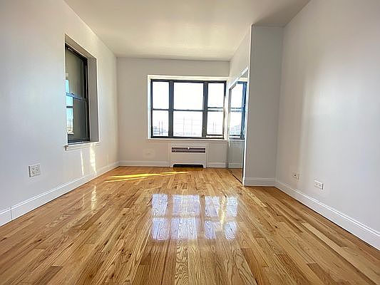 4th image of 160 Beach 117 St #4K