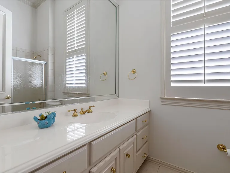 5902 Shy Dr — Photo 18
