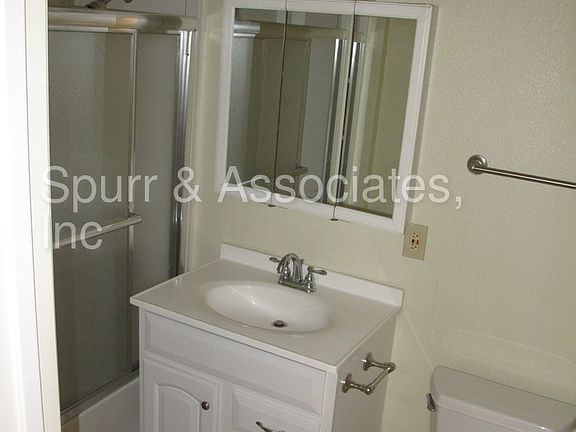 2nd image of 3900 E 11th St