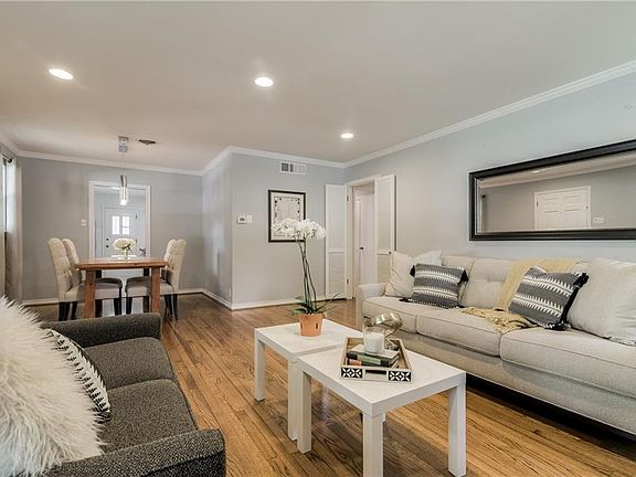 4th image of 10319 Longmeadow Dr
