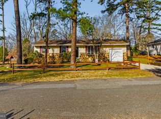 1125 Arbutus Ave, Williamstown, NJ 08094