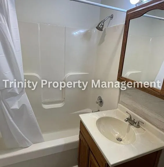 91 George St #5 — Photo 6