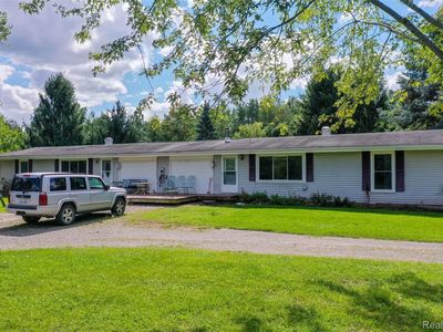 5920 Campbell Corners Dr, Howell, MI, 48855